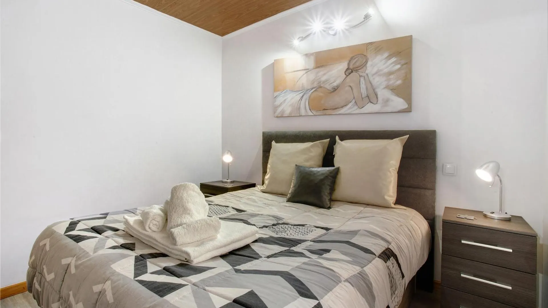 Panoramic Views I Apartment Canico  Portugal