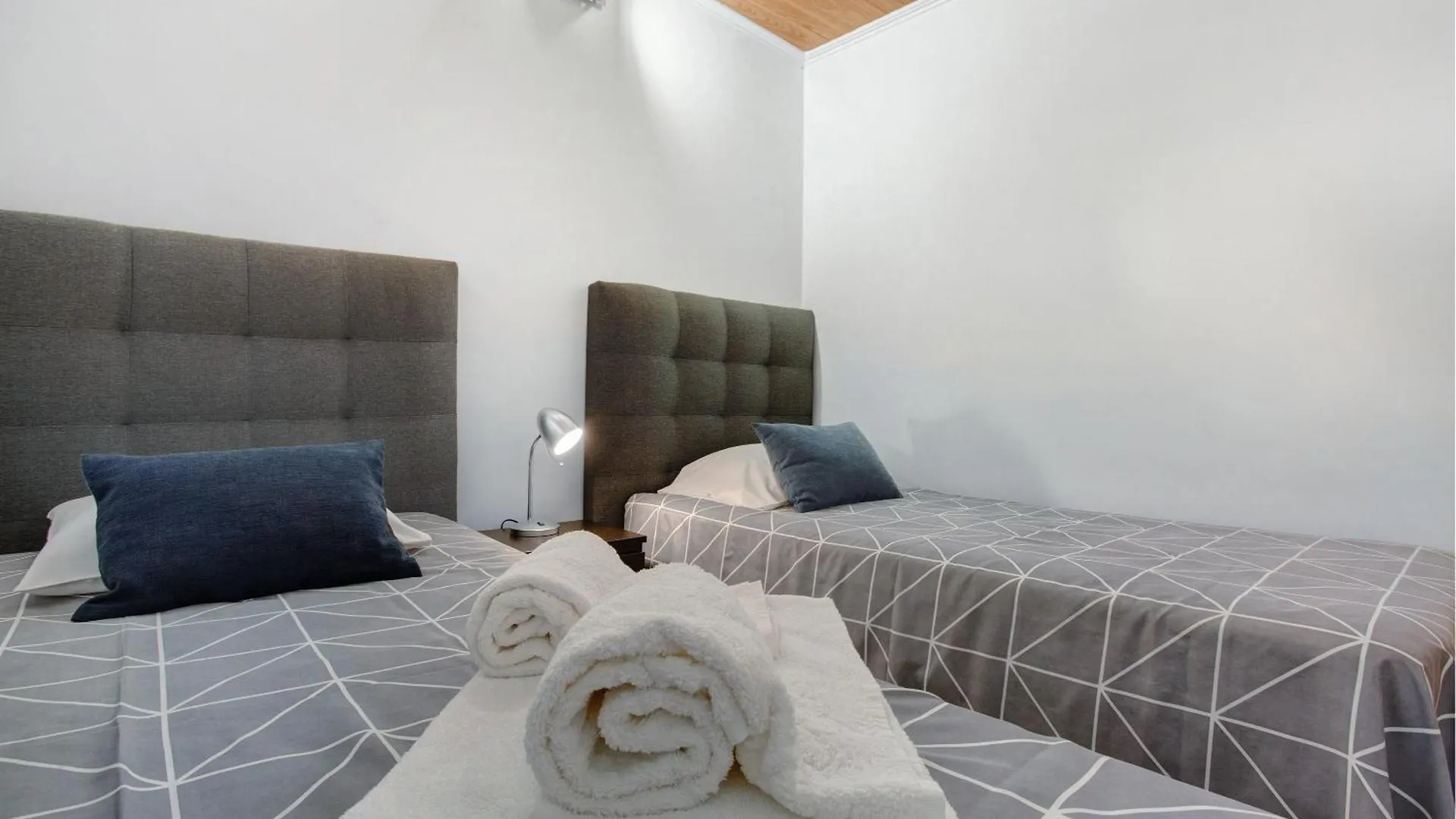 Panoramic Views I Apartment Canico